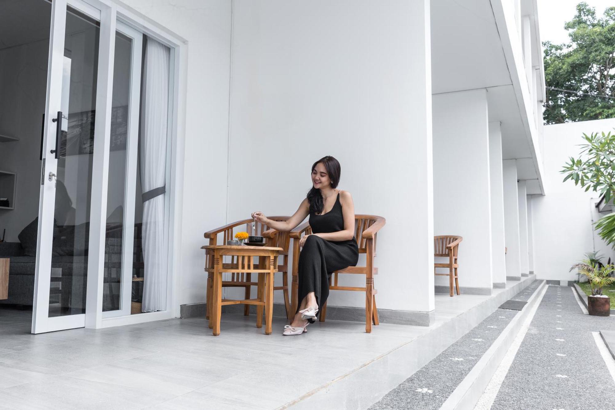 Maisaba Canggu Hotel & Coworking Space Zewnętrze zdjęcie