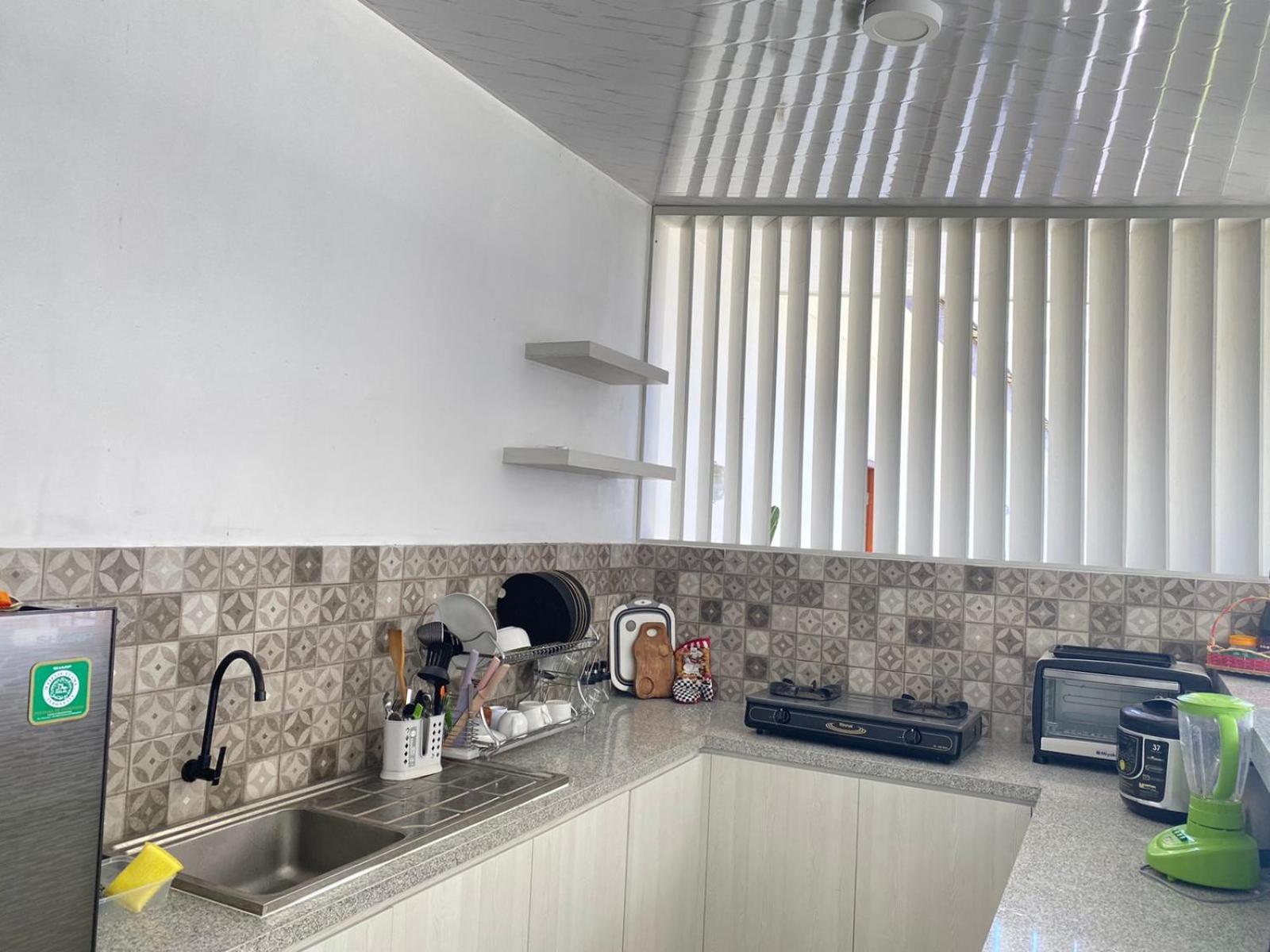 Maisaba Canggu Hotel & Coworking Space Zewnętrze zdjęcie